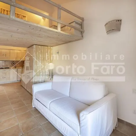 Apartamento Monolocale Mansardato Sulla Di Porto Faro