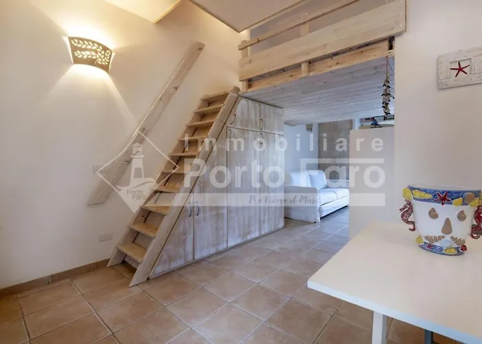Apartamento Monolocale Mansardato Sulla Di Porto Faro Palau